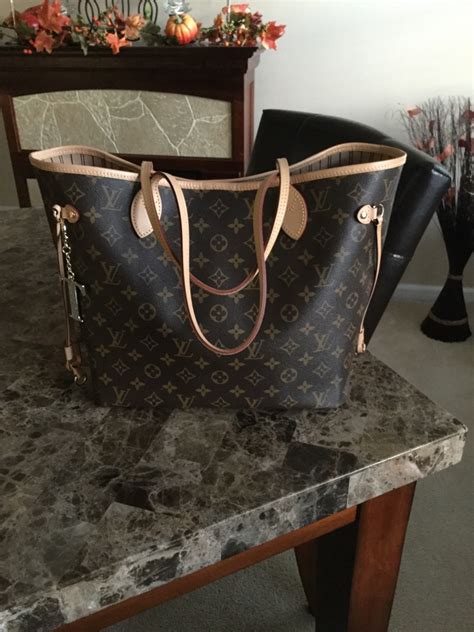 lv neverfull monogram vs damier|damier ebony vs monogram.